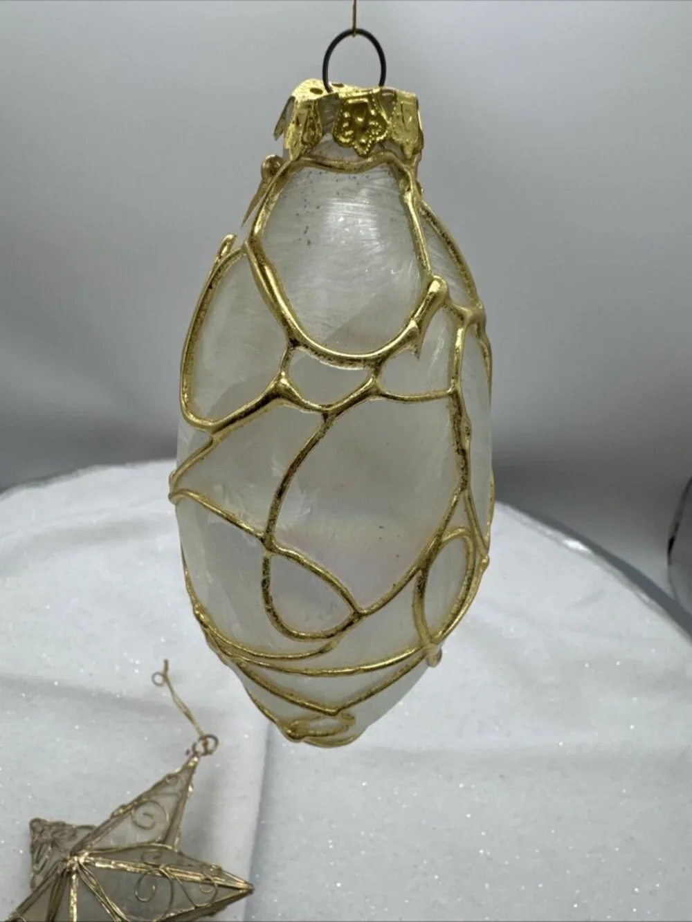 Vintage Star/Oval Capiz Shell Ornaments Christmas 3D Gold Tone Filigree Philipin